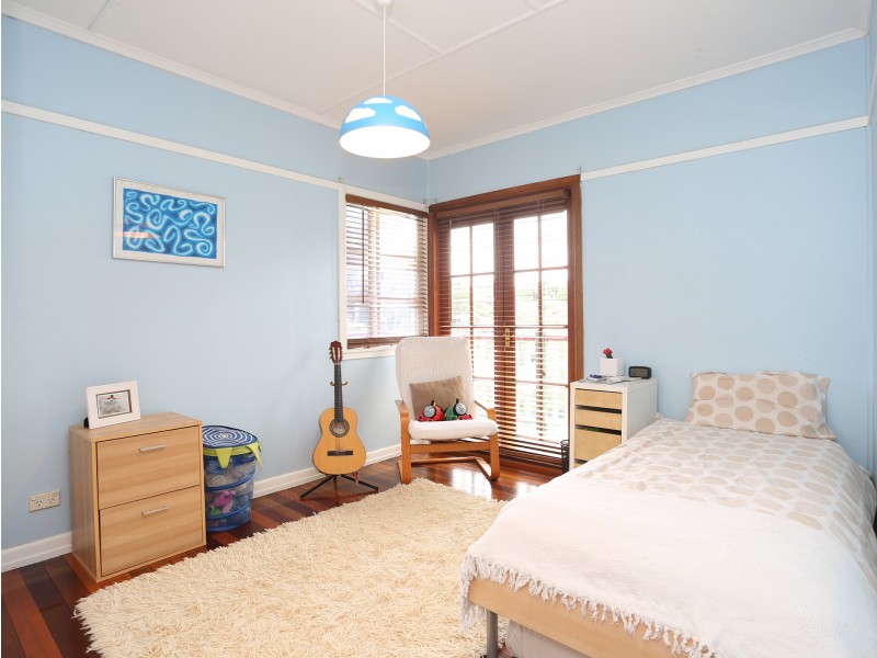 14 Floral Street, Mount Gravatt East QLD 4122