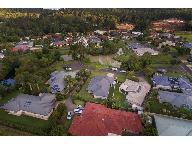 5 Dixon Court, Mooloolah Valley QLD 4553