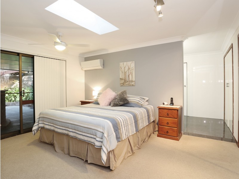 4 Mooralla Street, Tallai QLD 4213