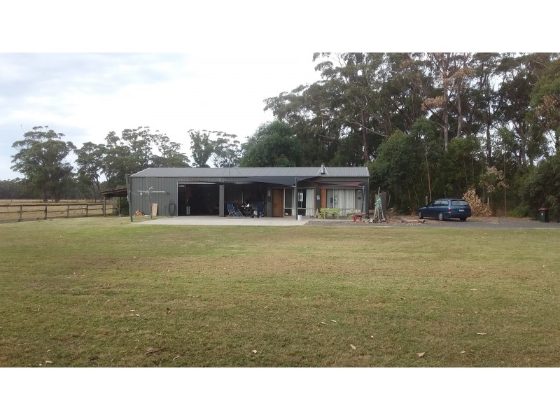 13 William Hunter Drive, Marlo VIC 3888