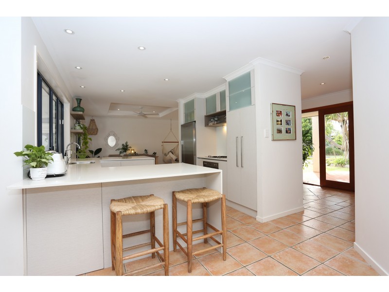 26 Satinash Place, Mudjimba QLD 4564