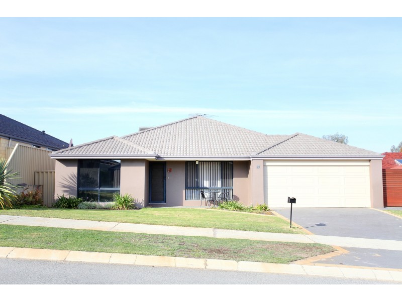 21 Kartner Road, Tapping WA 6065