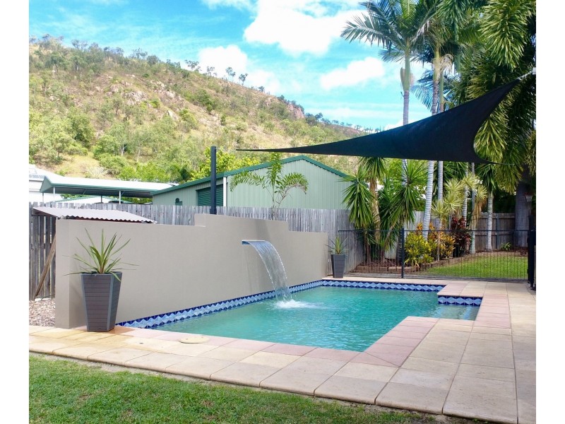 5 Sadowa Court, Wulguru QLD 4811