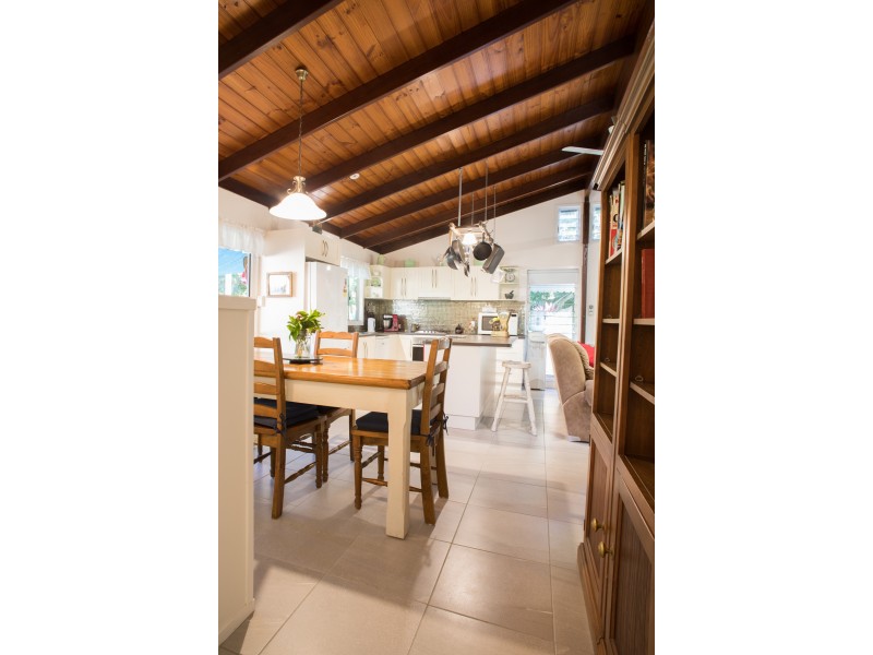 12 Armidale Avenue, Balgal Beach QLD 4816