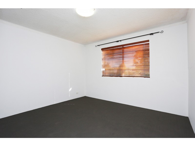 15/32 Sherwood Road, Merrylands NSW 2160