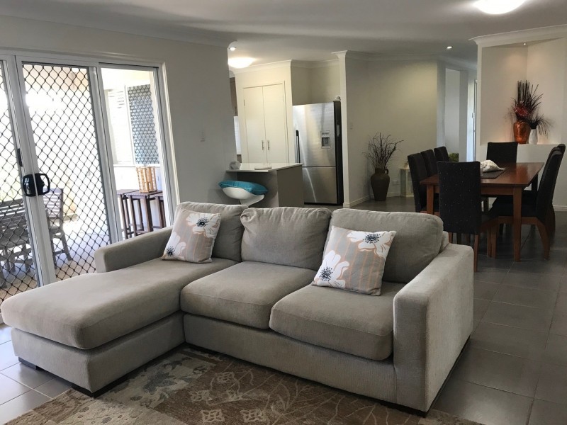 22 Plumer Street, Wellington Point QLD 4160