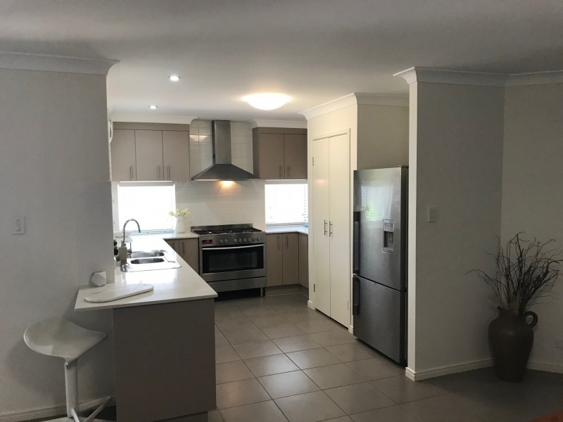 22 Plumer Street, Wellington Point QLD 4160