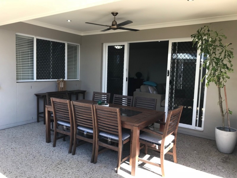 22 Plumer Street, Wellington Point QLD 4160