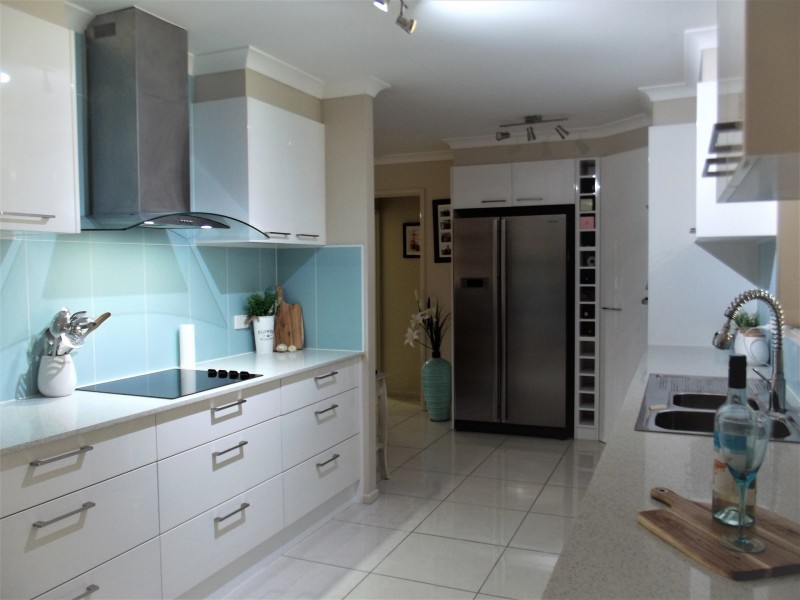 8 Carabeen Court, Narangba QLD 4504