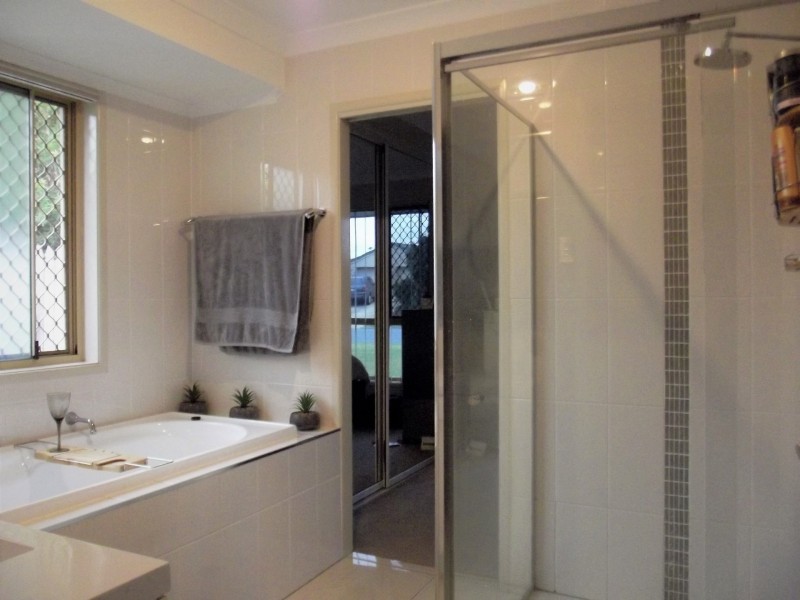 8 Carabeen Court, Narangba QLD 4504