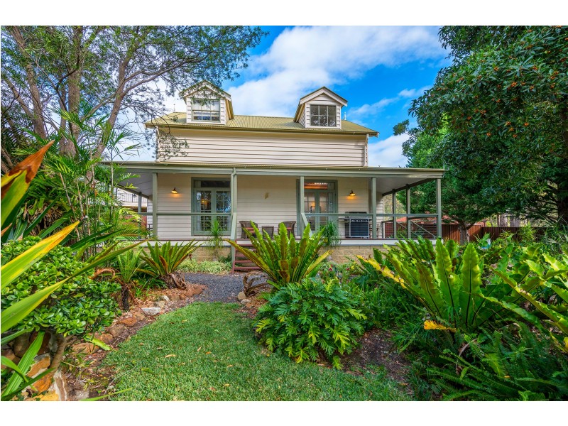 7 Marlin Place, Sussex Inlet NSW 2540