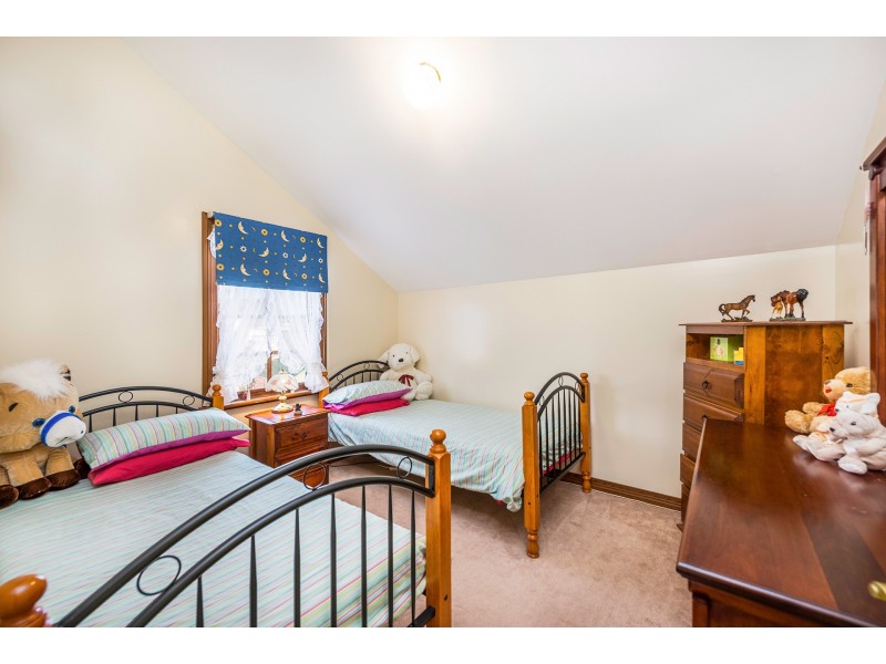 7 Marlin Place, Sussex Inlet NSW 2540