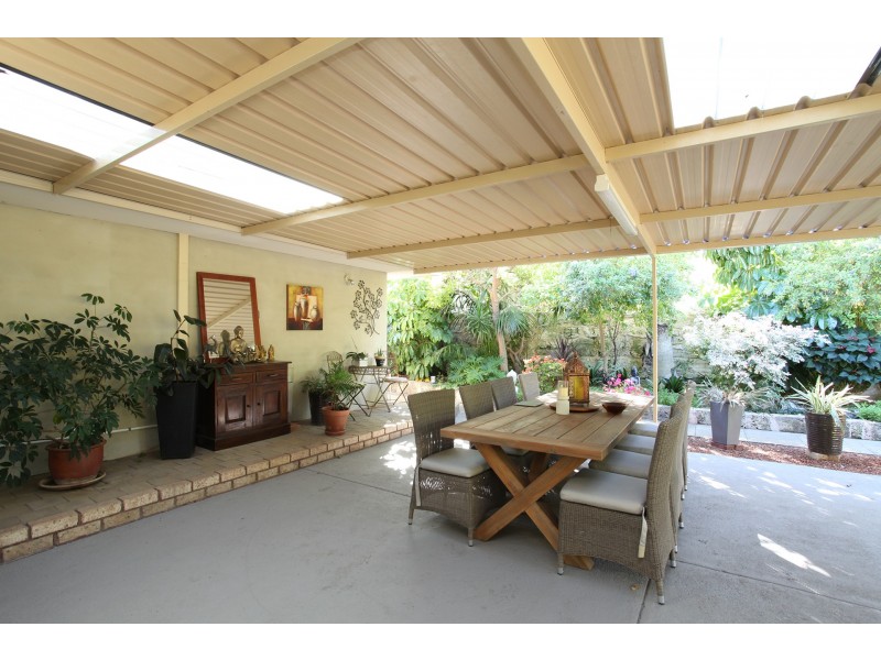 14 Preston Court, Two Rocks WA 6037