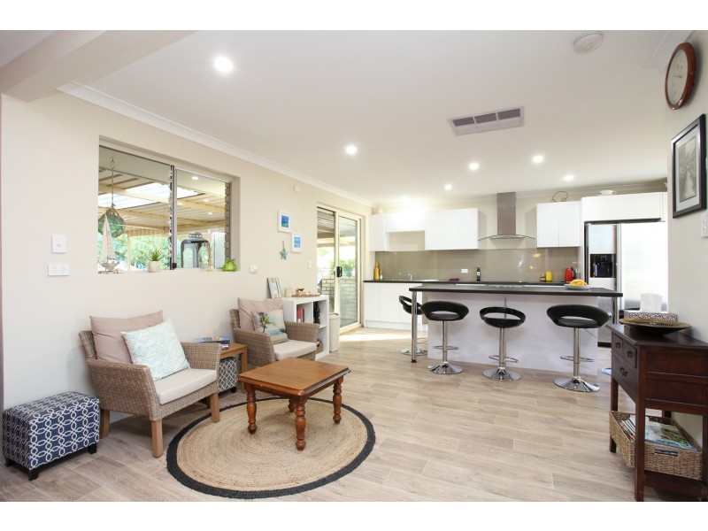 14 Preston Court, Two Rocks WA 6037