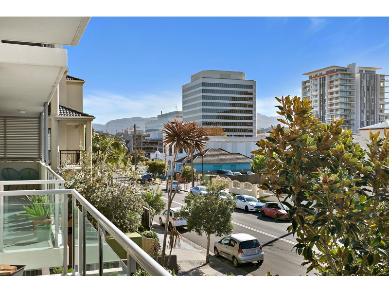 6/5-7 Stewart Street, Wollongong NSW 2500