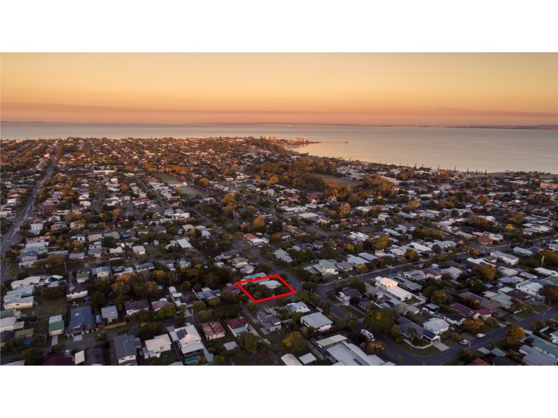 22 Isobel Street, Clontarf QLD 4019