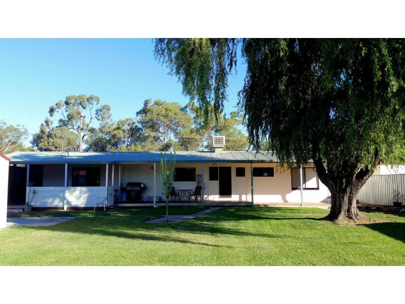 78 Dight Street, Jindera NSW 2642