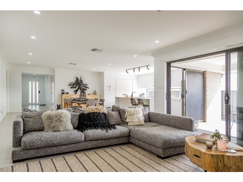 48 Corella Crescent, Sanctuary Point NSW 2540