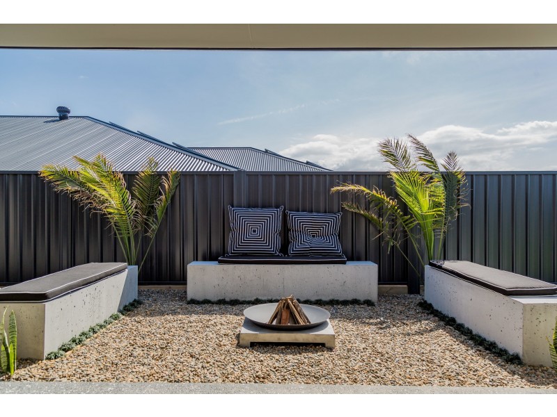 48 Corella Crescent, Sanctuary Point NSW 2540