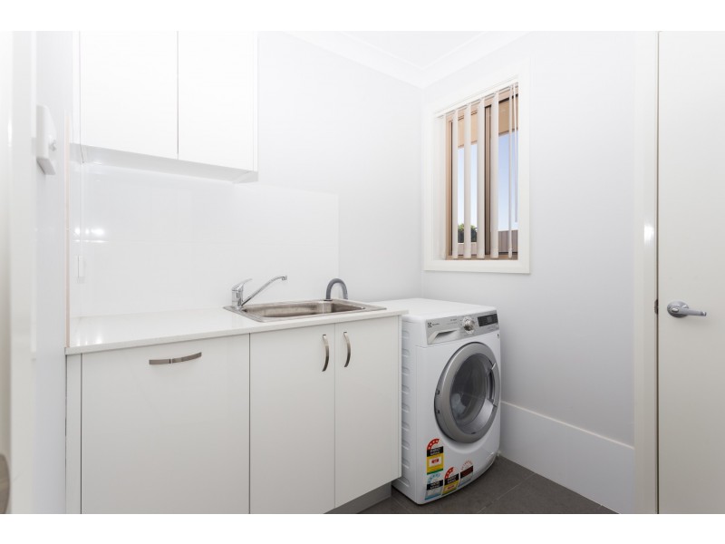 9 Downey Crescent, Orange NSW 2800