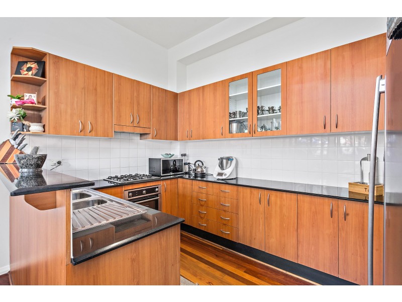 2/44-46 Rowland Avenue, Wollongong NSW 2500