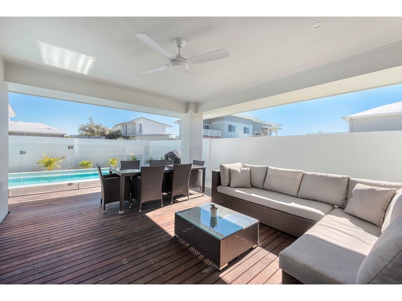 24 Cylinders Drive, Kingscliff NSW 2487