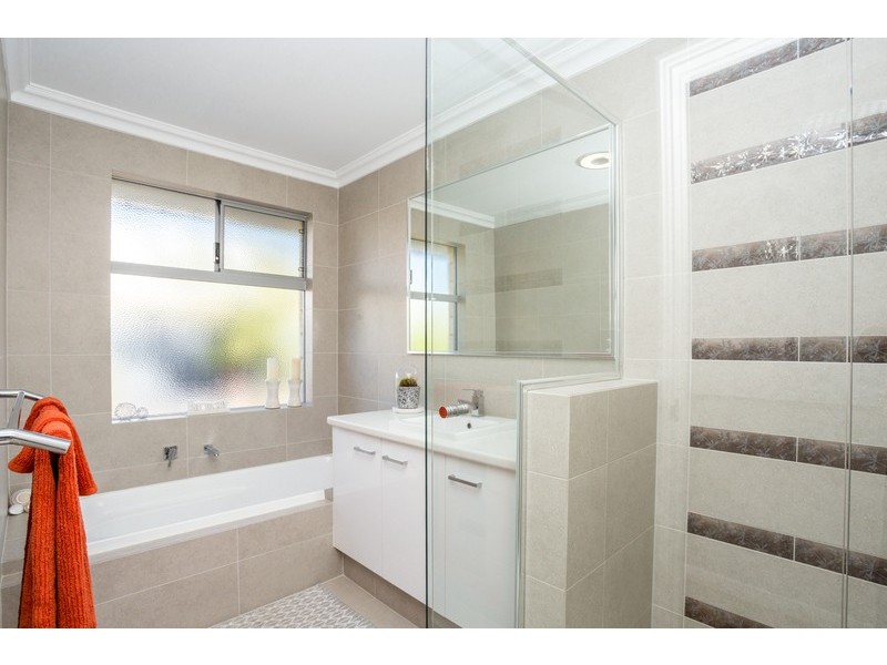 5 Cygnet Court, Millbridge WA 6232