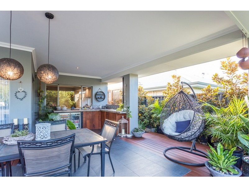 5 Cygnet Court, Millbridge WA 6232