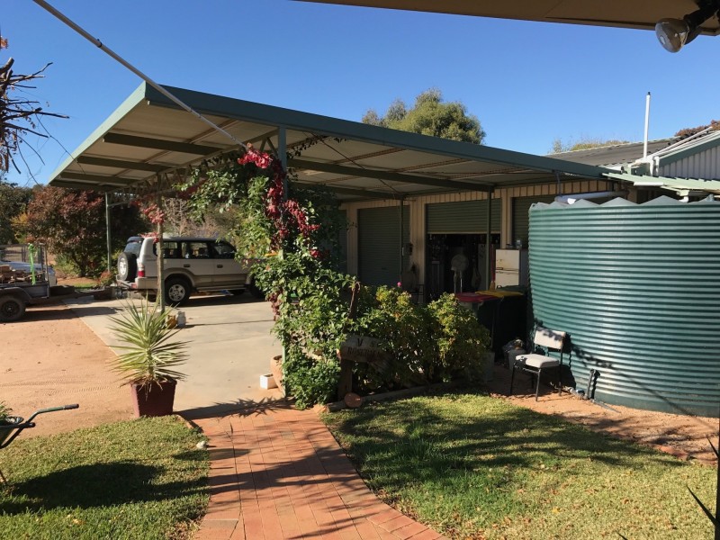 251 Nash Street, Parkes NSW 2870