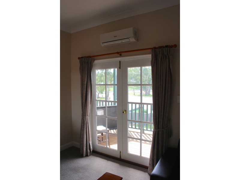 60/125 Avon Terrace, York WA 6302