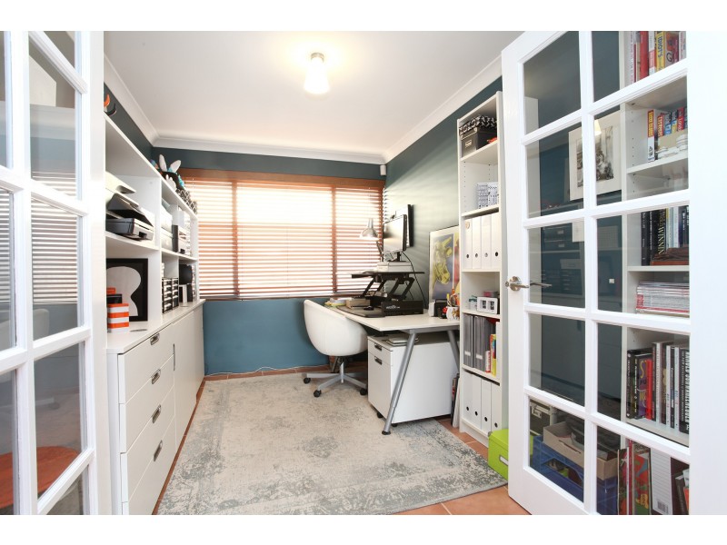 91 Foxton Boulevard, High Wycombe WA 6057