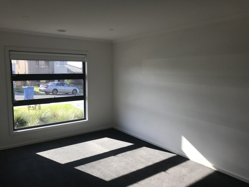 15 Murrayfield Street, Cranbourne East VIC 3977