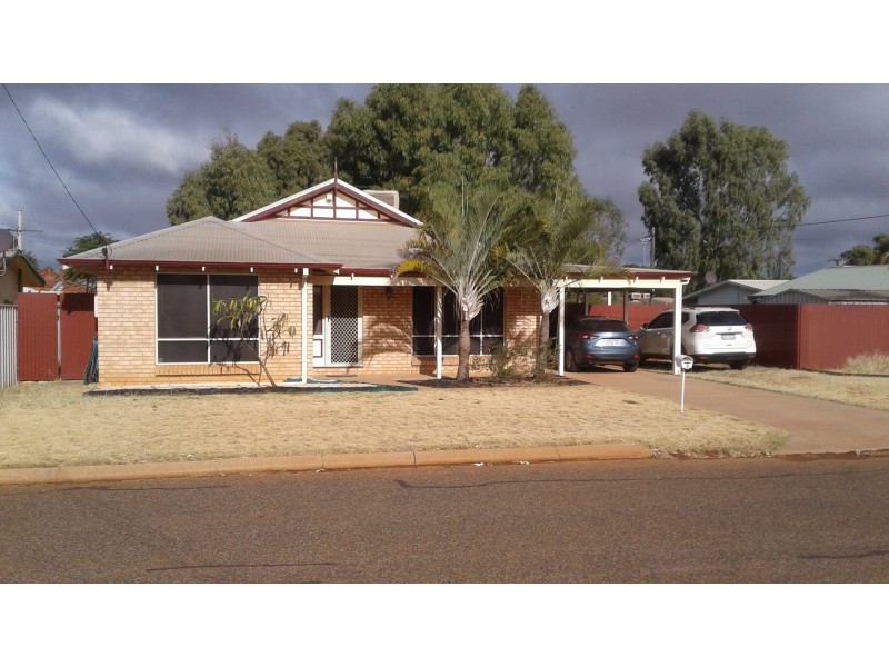 3 Shaw Street, West Lamington WA 6430