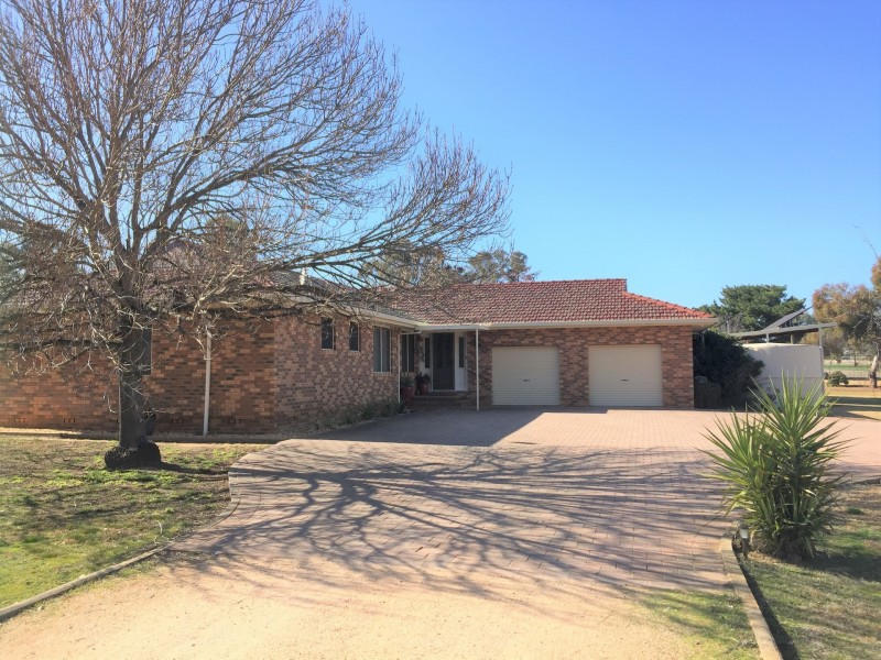 53 Jukes Lane, Cowra NSW 2794