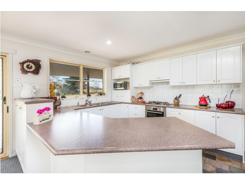 53 Jukes Lane, Cowra NSW 2794