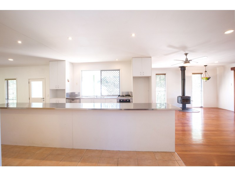 66 North Road, Lower Beechmont QLD 4211