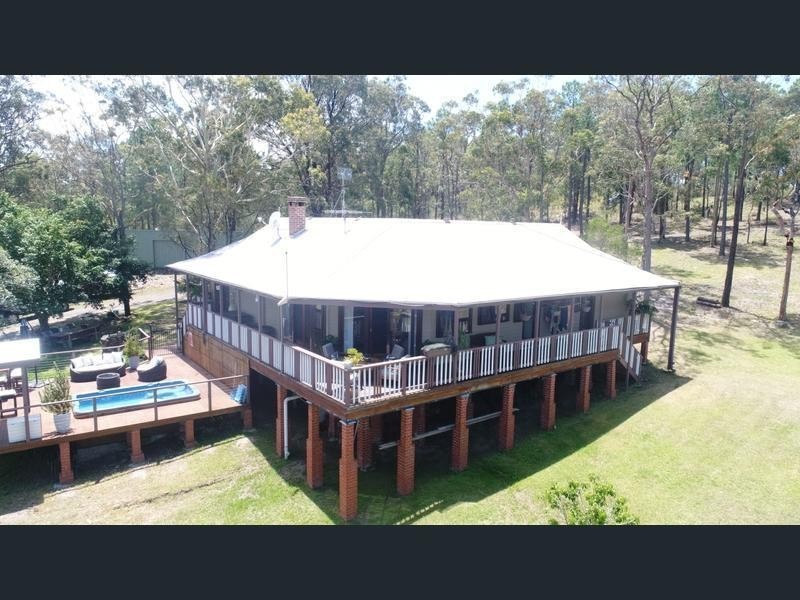 126 Clarke Street, Pindimar NSW 2324