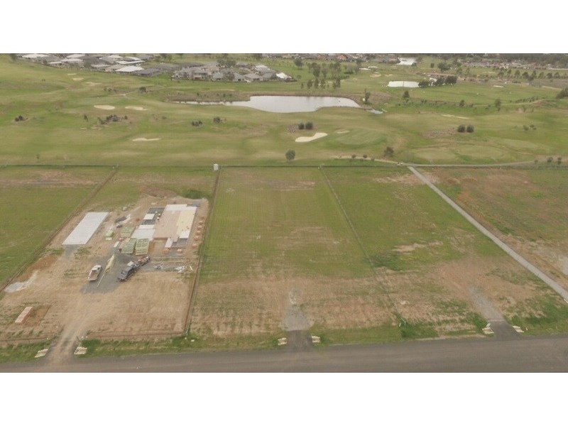 22 Rodeo Drive, Tamworth NSW 2340