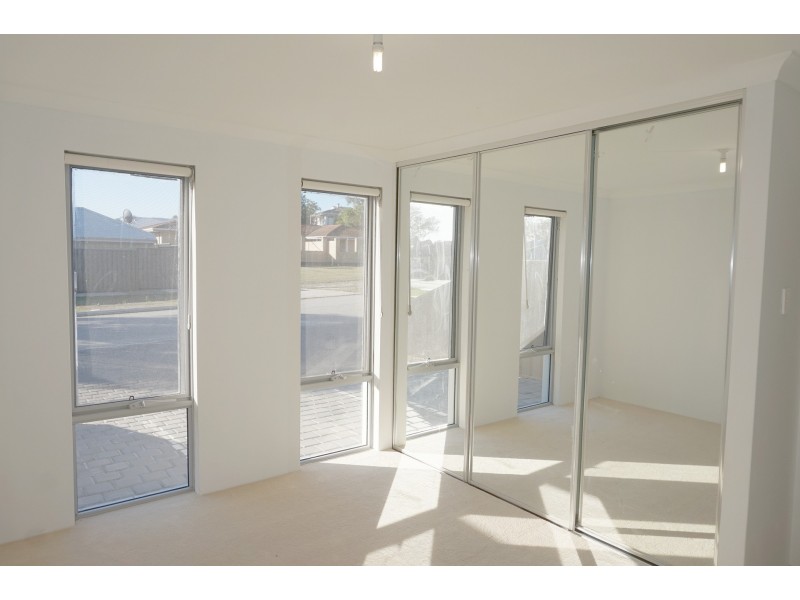 6a Farnham Street, Bentley WA 6102