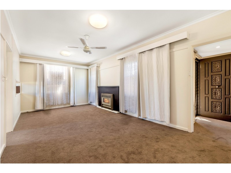 7 Dearborn Parade, Corio VIC 3214