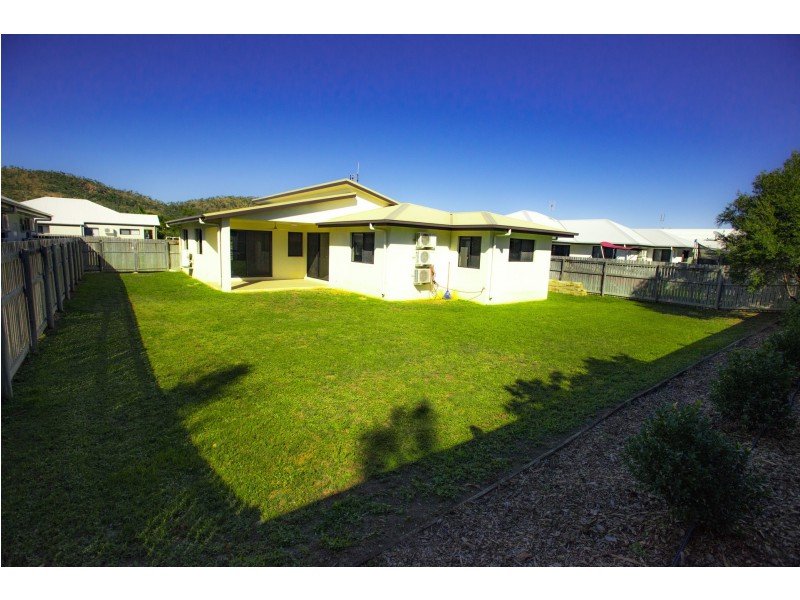 34 Burlingon Circuit, Mount Louisa QLD 4814