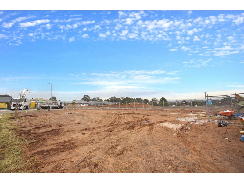 30 Abidi Street, Spring Farm NSW 2570