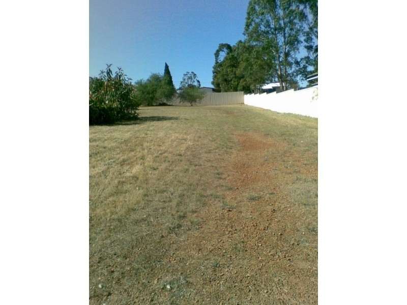 17 Booth Street, Mount Barker WA 6324