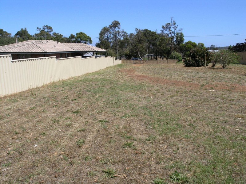 17 Booth Street, Mount Barker WA 6324