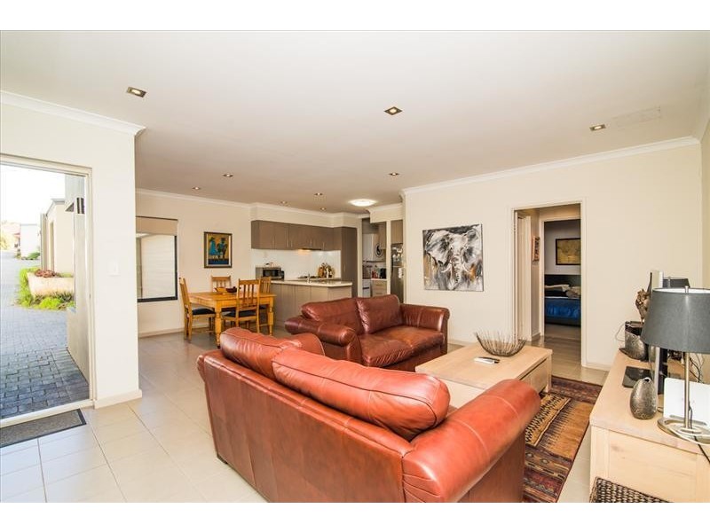 3/142 Peninsula Road, Maylands WA 6051