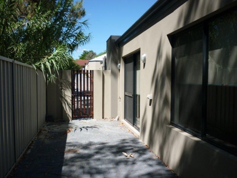 3/142 Peninsula Road, Maylands WA 6051