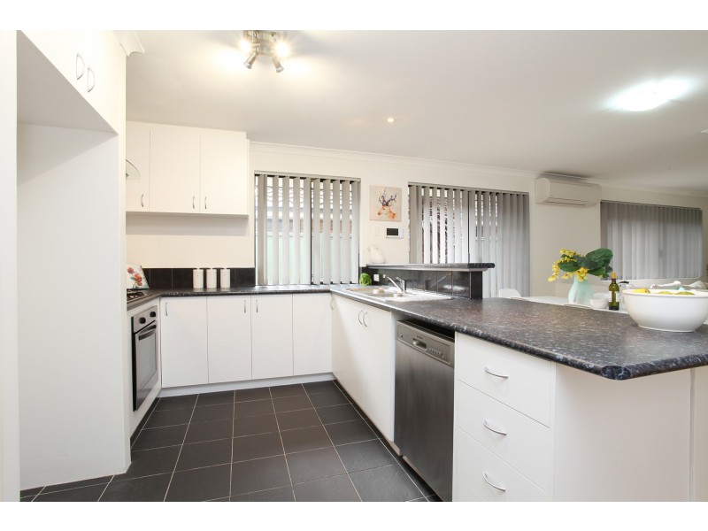 135 Beenyup Road, Atwell WA 6164