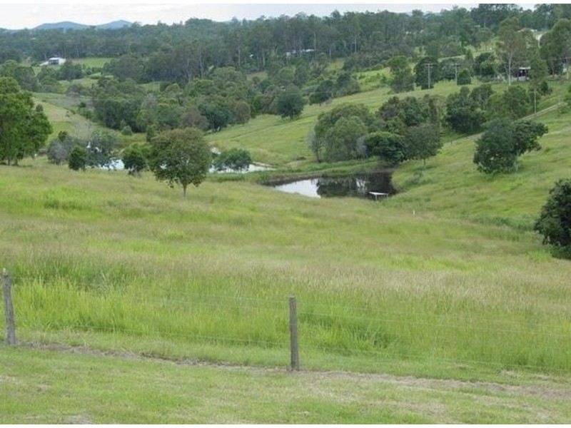 22 Country View Drive, Chatsworth QLD 4570