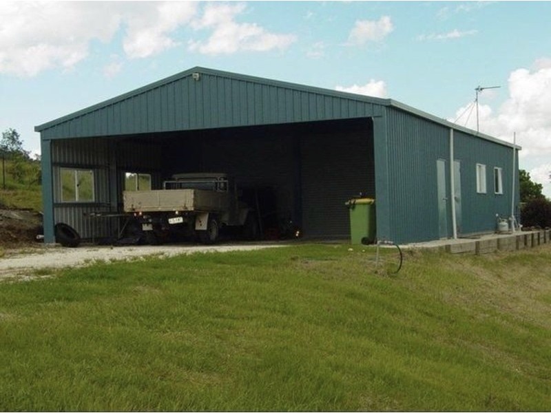 22 Country View Drive, Chatsworth QLD 4570