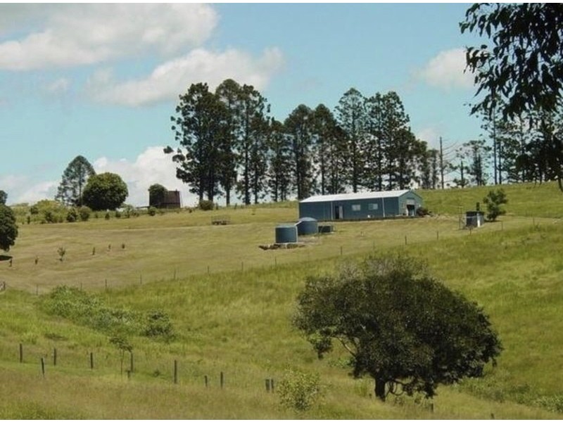 22 Country View Drive, Chatsworth QLD 4570